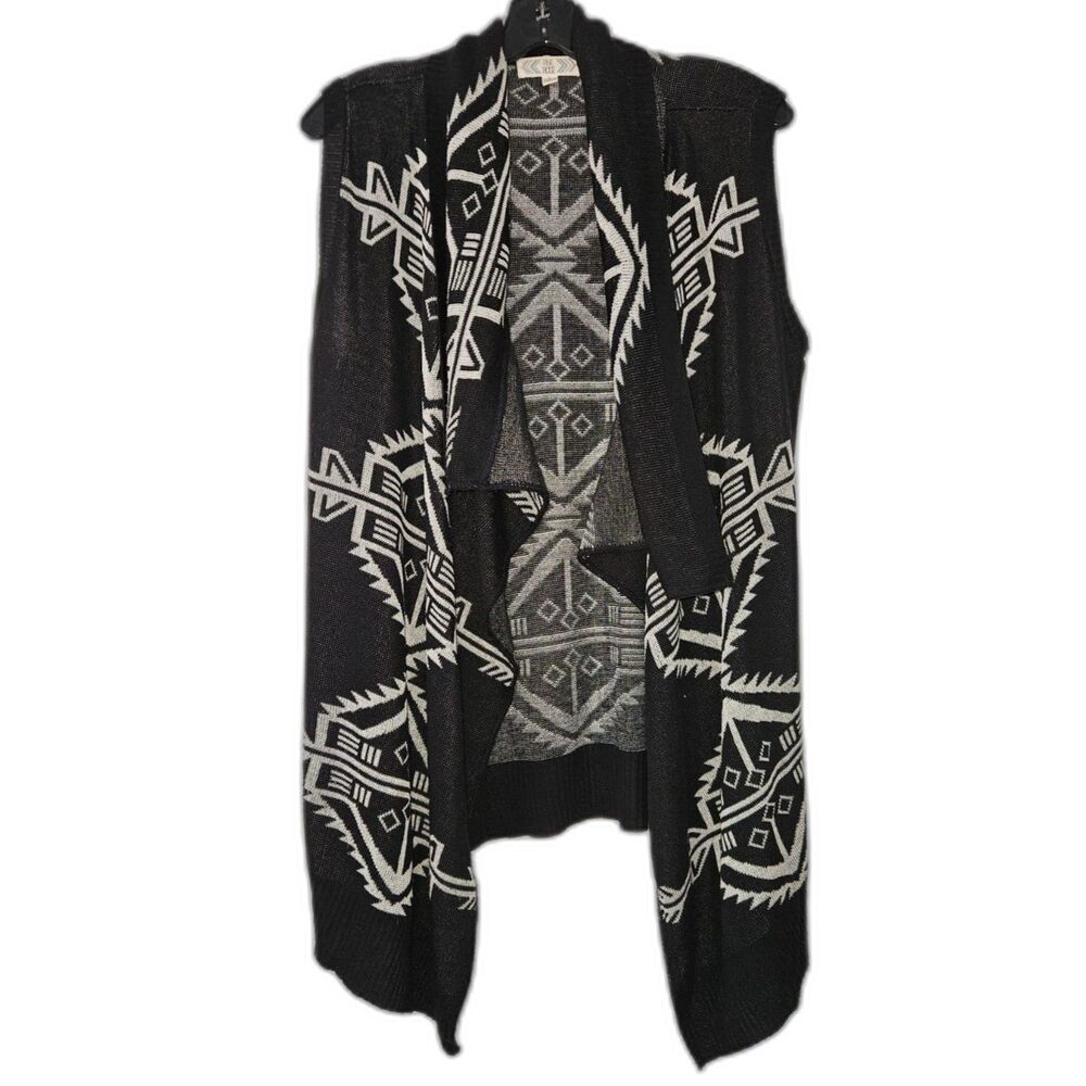 PINK ROSE Aztec Southwestern Beige Black Waterfall Sleeveless Cardigan Vest Lrg